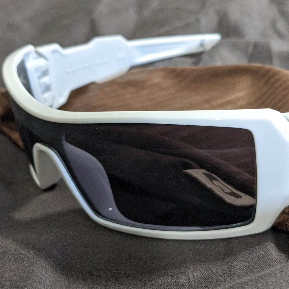 Oakley Oil Rig Glasses T Pain Signature Edition